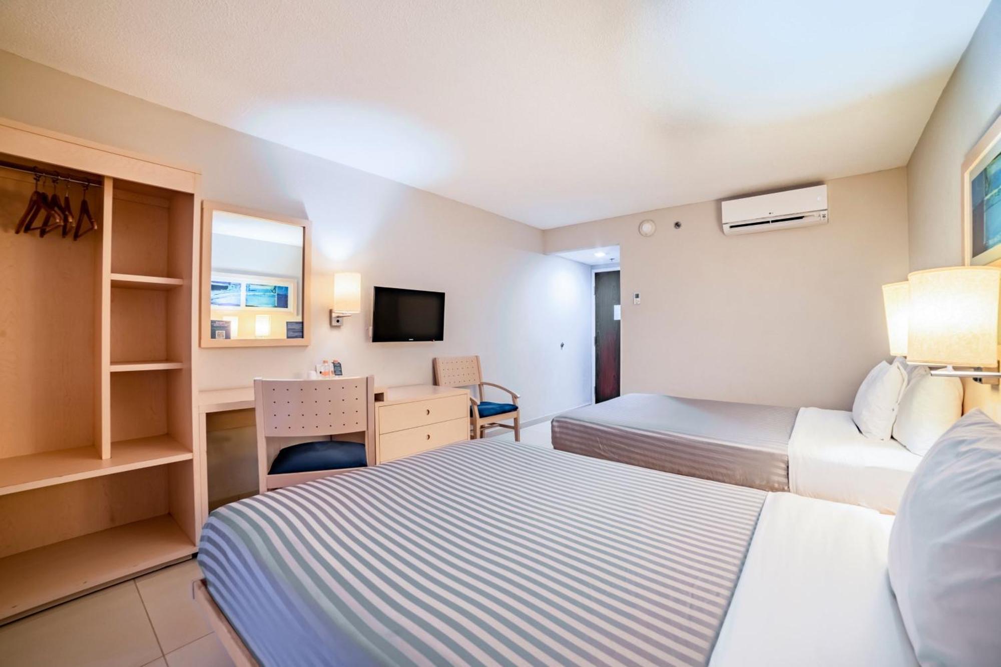Express By Marriott Hotel 4*